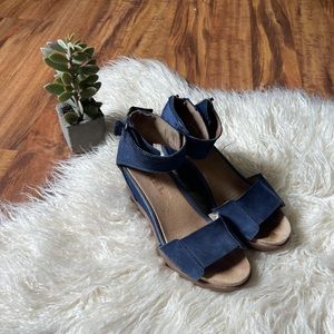 Sorel Navy Blue Suede Wedge Sandals